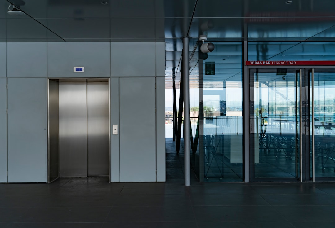 unsplash-photo-CMcHbGDavMc-large Security System